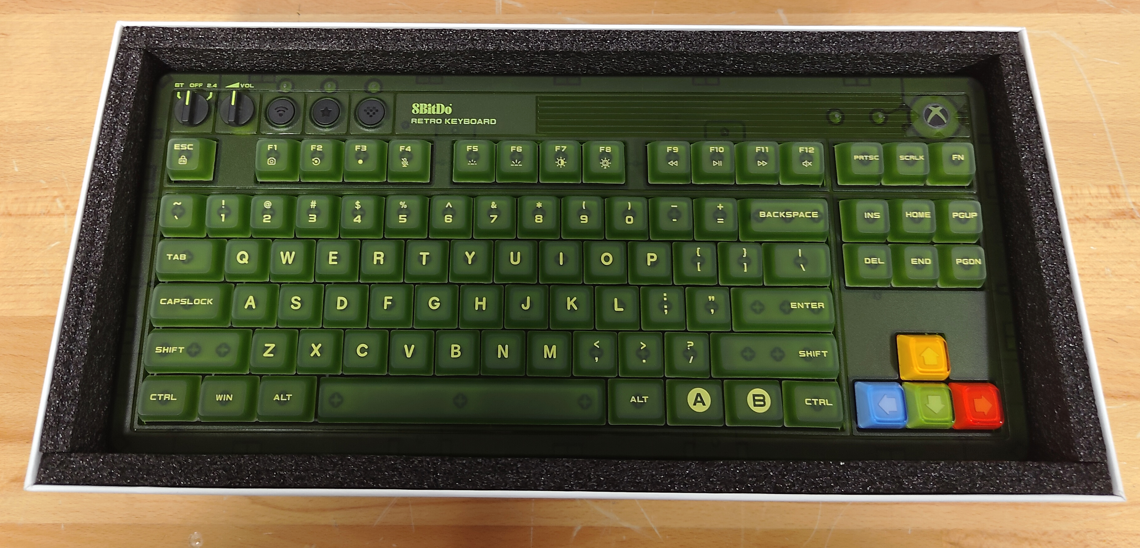 The 8BitDo Retro Mechanical Keyboard Xbox Edition